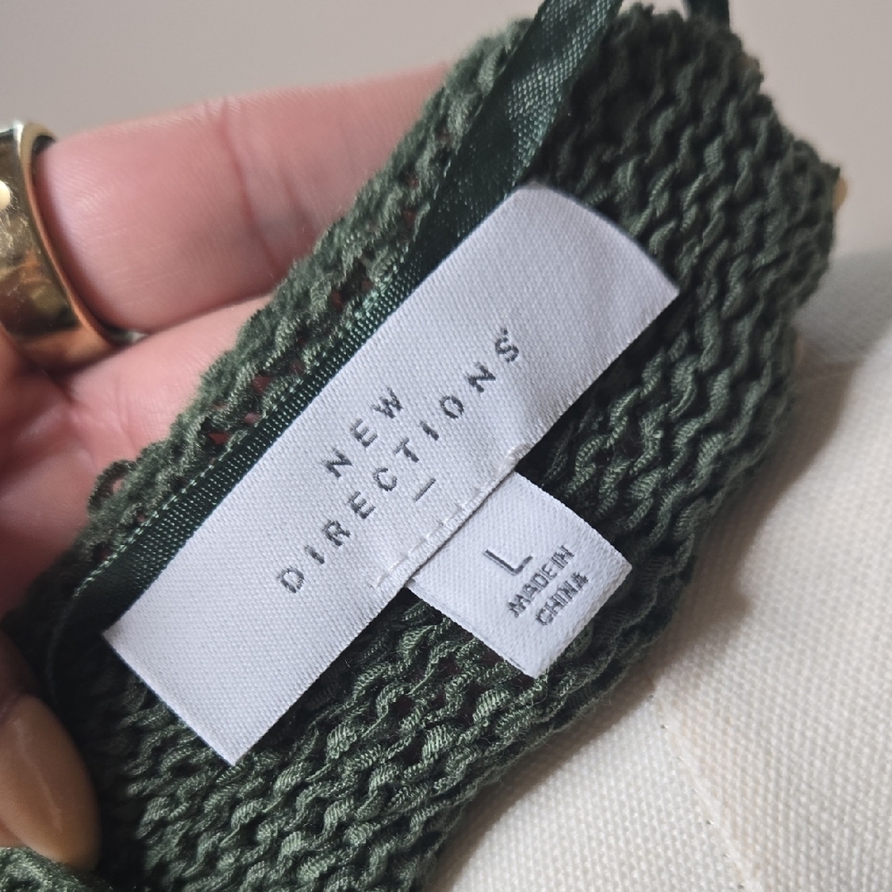 New Directions Green Knit Tank Top Layering Piece Minimalist Elevated Casual - Picture 6 of 6